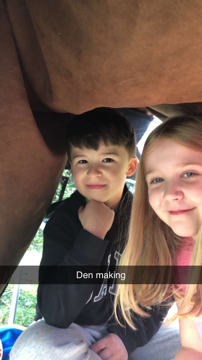BECCI678's tweet photo. Den building with these two! https://t.co/zawv7qDlXO
