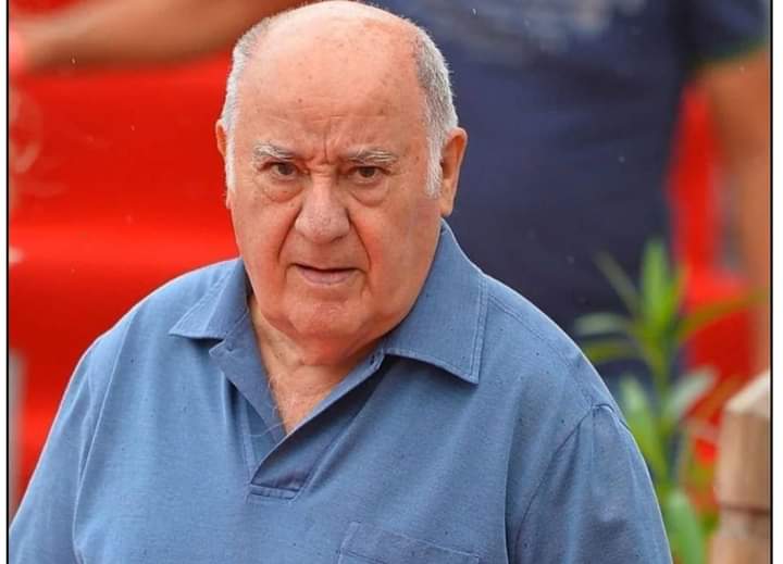 Buenos días compañeros!!
COMPARTIRLO!!
Este sábado 28 es el cumpleaños de Amancio Ortega!!
Tenemos que salir a nuestros balcones a las 9 de la noche a aplaudir por esta gran persona. Que sepa que le agradecemos muchísimo todo lo que esta haciendo por todos nosotros.