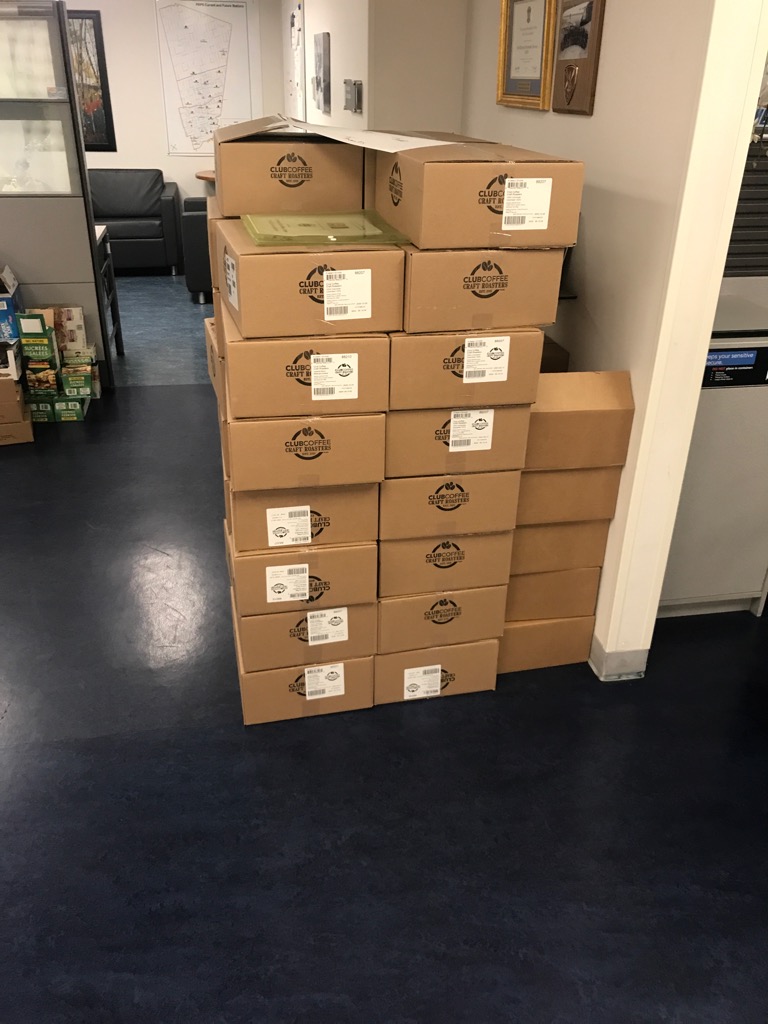 JumpingbeanCA's tweet photo. We were thrilled to answer the call from Club Coffee to provide a donation in support of Peel Paramedic Union OPSEU L277.
Thank you for your service and selflessness. 🚑💕☕
#jumpingbeancoffee #clubcoffee #peelparamedics #covid19 #inthistogether #unitedwestand https://t.co/dtxKhpWMw6