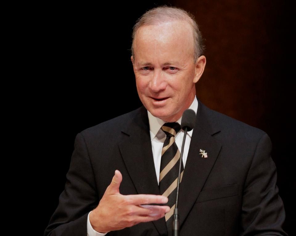 CRsatPurdue's tweet photo. Describe your politics with with 4 people. @purduemitch #BoilerUp https://t.co/hC6mObUCex