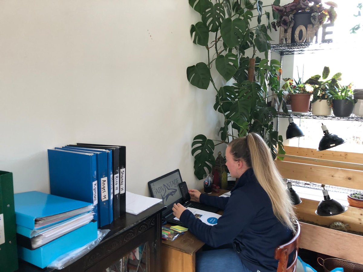 SaleSharksFdn's tweet photo. 👤 | Advantage  

@sharksadvantage Officer Meg has been checking in with the Moss Side learners from home today.

We have set up a remote platform, to ensure our learners stay up to date with their qualification and functional skills work. 

🦈 https://t.co/DTV3PWHDni