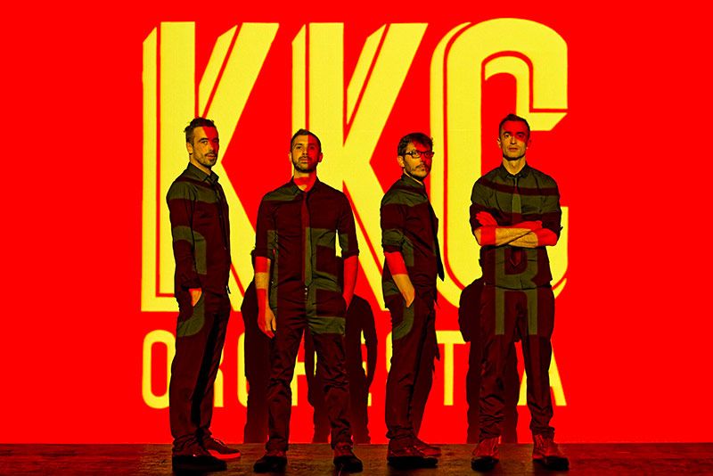 JToulousain's tweet photo. En plein confinement, le groupe toulousain @KKCOrchestra sort son nouveau clip, « Danse ». Un morceau idéal pour mettre un peu de joie dans l'actualité, avant que ses auteurs ne puissent retrouver la scène.
https://t.co/FKHuMI3BVi #JournalToulousain https://t.co/I2ldhDibjS