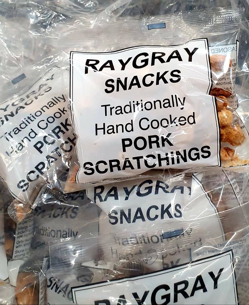 RayGray_Snacks's tweet photo. It's #FreebieFriday

And we are giving one person the chance to win themselves 20 bags of our no nonsense pork scratchings, what you see is what you get!

Simply RT &amp; follow us to win this amazing prize

Competition closes tonight #FridayFeeling #Competition #Giveaway #win https://t.co/A2hSLckkqK