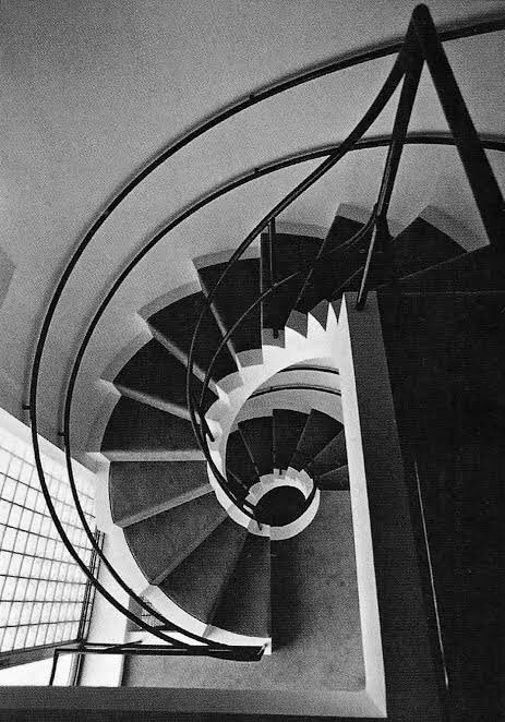 高圧線下の住宅by篠原一男 #100x100masterhouses