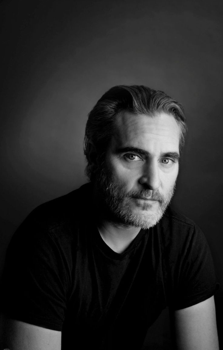 I like to think of him as a quiet yet exceptionally powerful & captivating genius of the craft. There is an indisputable truth about him on screen that draws us in time after time. The inimitable Joaquin Rafael Phoenix.  #21ActingNotes  #JoaquinPhoenix