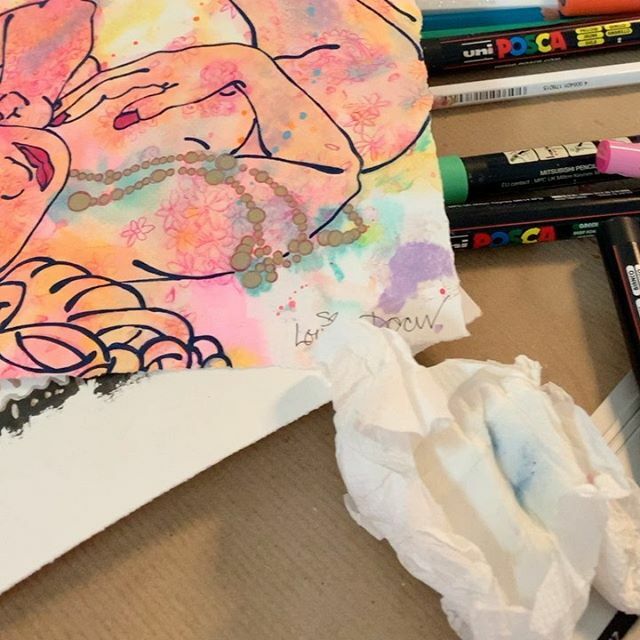 louise_dear's tweet image. Morning gorgeous 💋
Just getting back to it ... #playingwithpaint ... settling into the isolation and creating #lockdownlovelies in my teeny #frenchstudio for your glittering delight ✨ ☺️ ✨ if there’s a #smallstudy you particularly #frenchfancy do let… ift.tt/3bxpihY