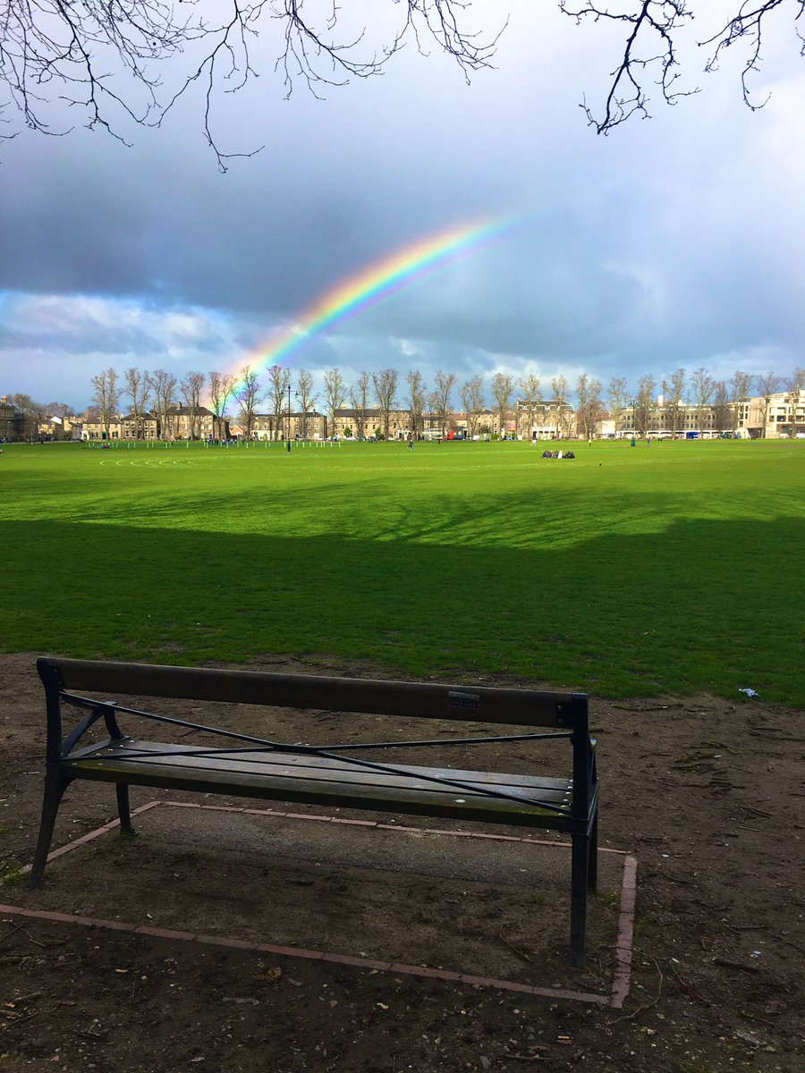 SantaCalus_'s tweet image. #EveryCloudHasASilverLining