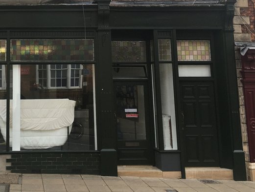 CliveFletcher's tweet photo. New leaded glass and doorways to original designs. Before photos courtesy of Google Street View. https://t.co/M1c6NYBJUL
