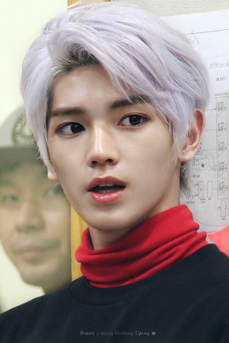 remember when taeyong had to bleach his hair tenth times for t7s