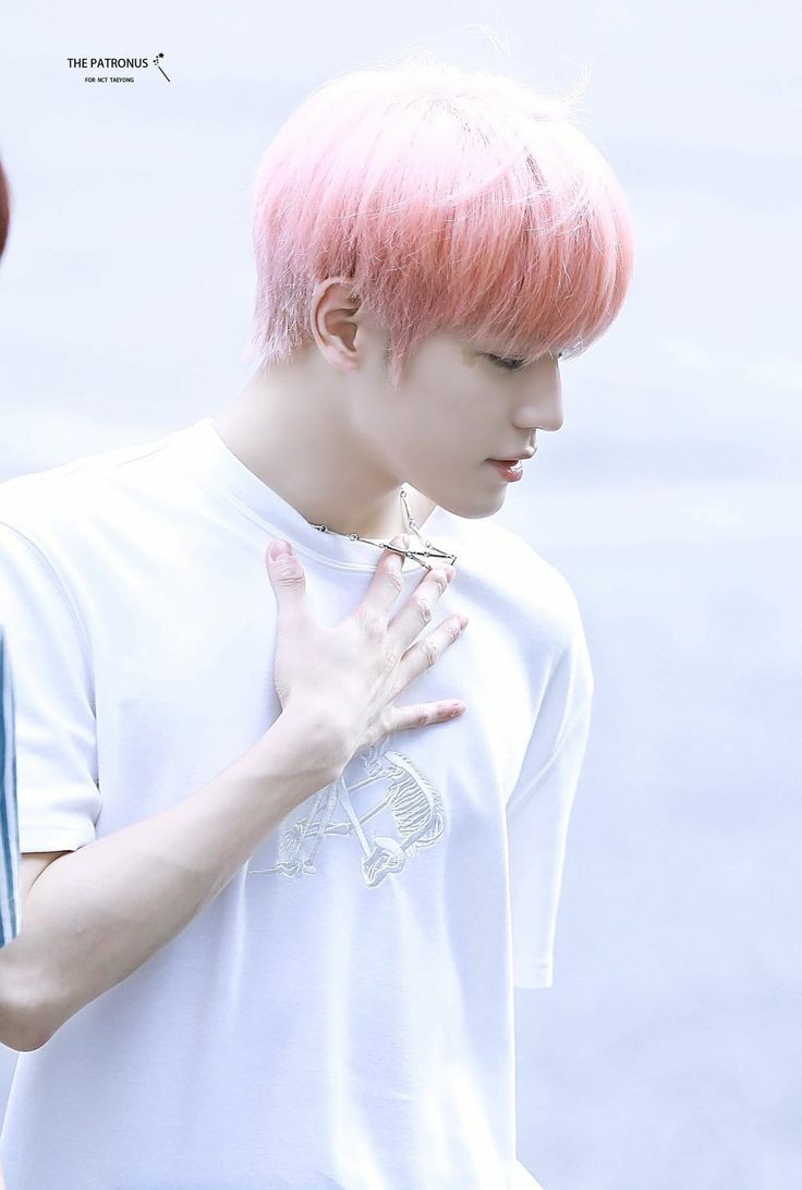 pink haired taeyong during cherry bomb era was really cute and he looked like a fluffy cotton candy