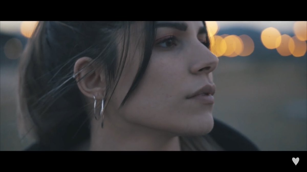 CrisMoneCFO_'s tweet photo. “Y aun solo error de acertar parece que te fallé.”
No te pierdas la cover de #Coseme💔 disponible en todas las plataformas digitales.
🔗:https://t.co/zifAgBeX16 https://t.co/oTXXZ49jHz