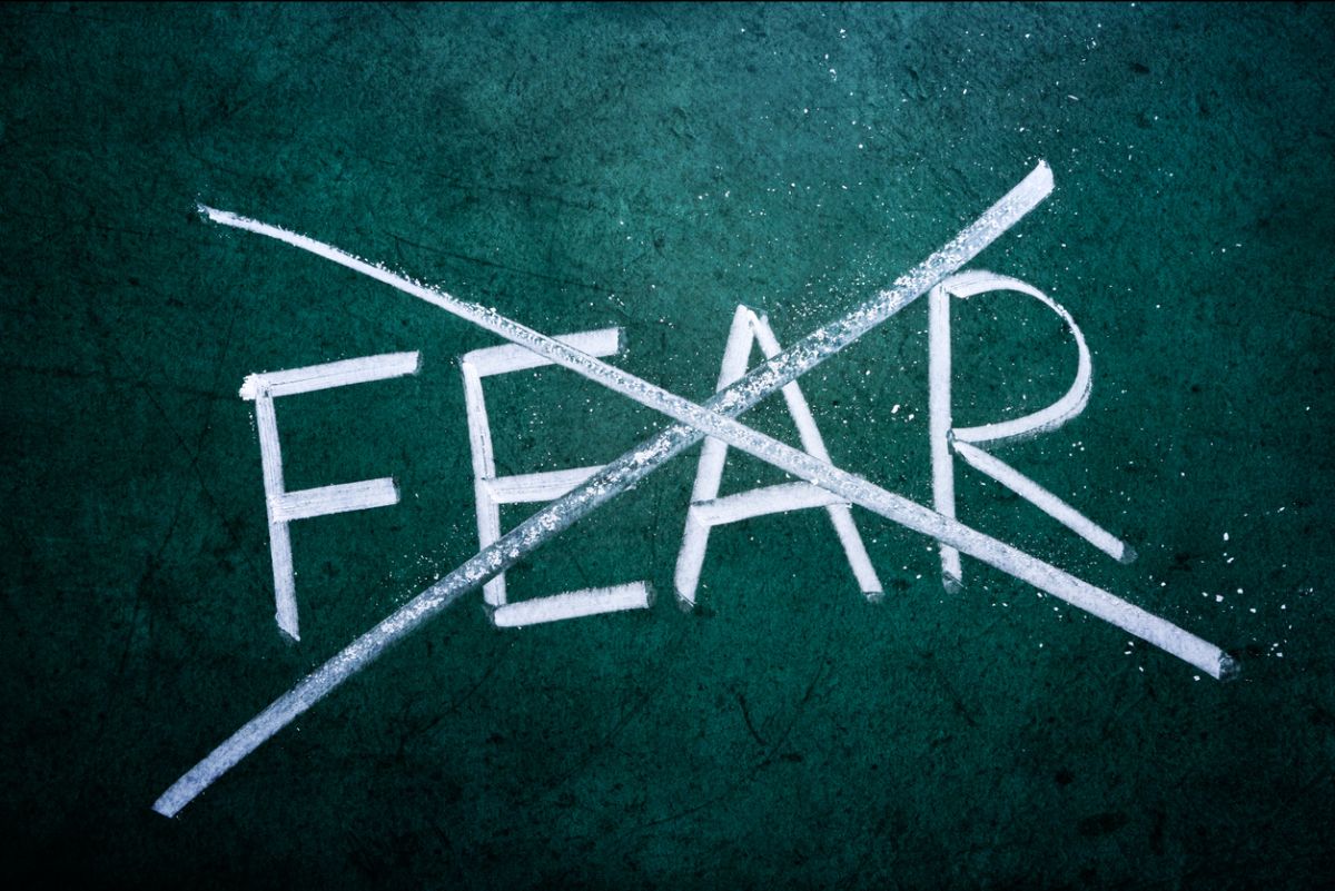 BobYandian's tweet photo. Jesus said, “Do not fear. Do not let your heart be troubled.” Why? Because fear is a choice; you can either embrace it or reject it. If fear is a choice, so is faith and so is peace. - Do Not Fear - https://t.co/ClxHQXy81M https://t.co/rHQMpzEMSy