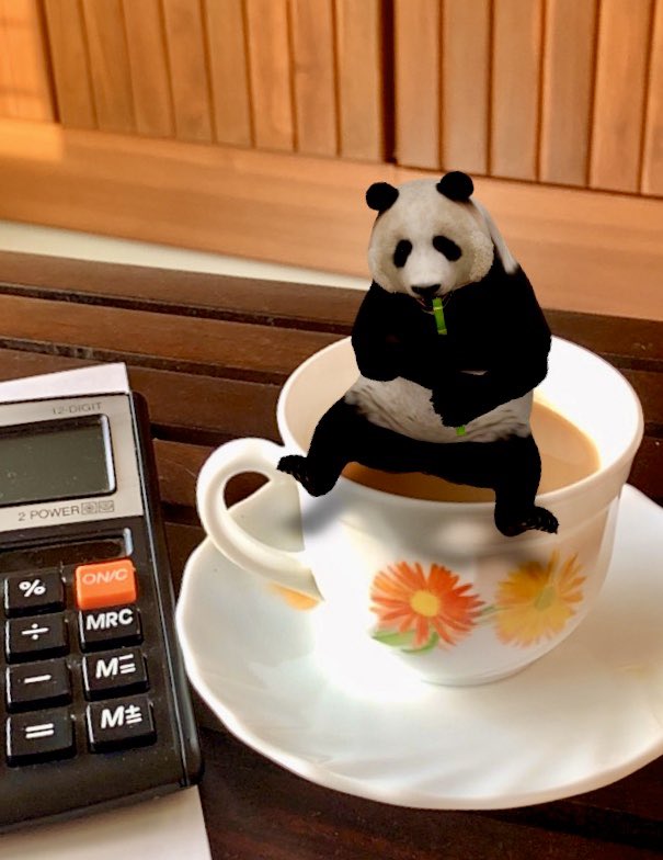 100__miles's tweet photo. There's a panda having a bath in my tea! 🐼🍵

Some fun during #CoronaLockdown.  @Google 3D animals come to the rescue for those of us with no pets at home. Intended for kids but adults might enjoy it more (speaking from experience!).  #Google3D  #covidlockdown https://t.co/iof7ipy9mg