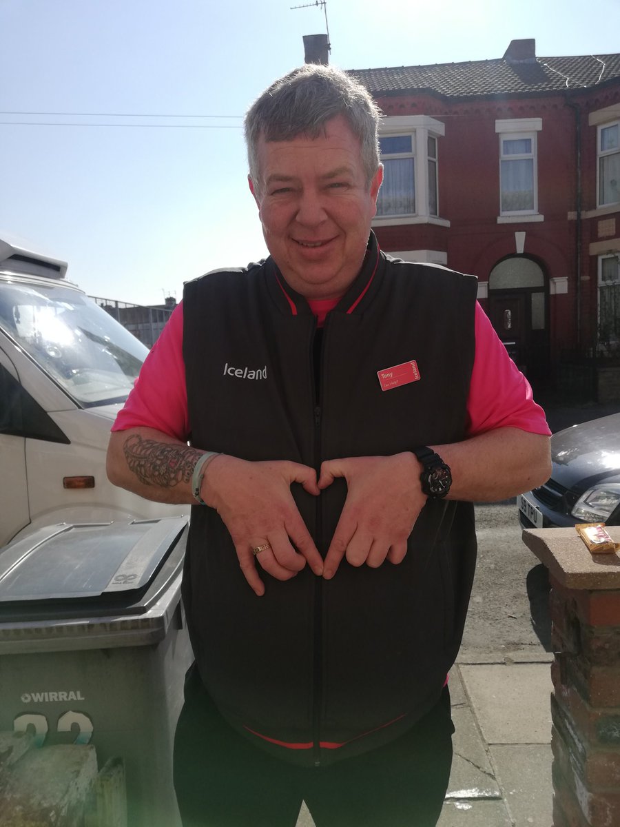 anthony080475's tweet photo. #WearPinkForHol thinking about you all today💙💙💙💙 https://t.co/VAcVg1OMvJ