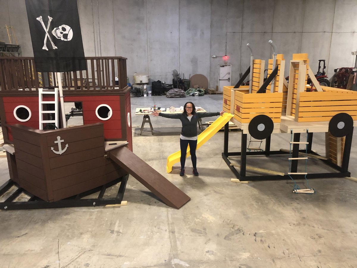 BLDDArchitects's tweet photo. The 2020 @maconcountycasa playhouses are done! Raffle tickets can be bought online until May 7th:
https://t.co/TCKoPfKj58

#casasforCASA #casakids #fundraiser #volunteering #community #outdoorfun #outdoorplay #kids #architecture #BecauseLifeDeservesDesign https://t.co/hlX9NsknLn