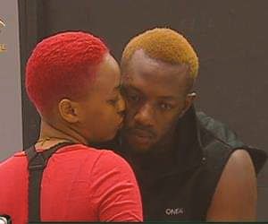 BBAFaves's tweet photo. One more throwback post for MY ULTIMATE ship guys 😭😭😭😭💔
This is the ship that broke and damaged my shipping abilities. Before them, I was a marshmellow, during &amp; after them I became aso rock! I've never been the same sha. STRESS 
My #Oneza babies #BigBroAfrica #BBA #BBAfrica https://t.co/osftbtNs5P