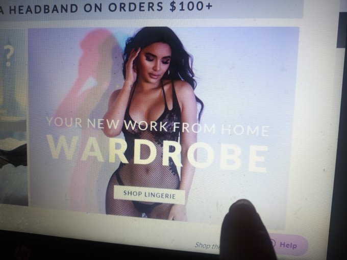 Had to Laugh out Loud when I saw @Yandy 's advertising campaign. They know their clientele. I bought<a class="tags" target="_blank" title="On Twitter" href="/?out=eyJ0eXAiOiJKV1QiLCJhbGciOiJIUzUxMiJ9.eyJpYXQiOjE3MjI0MTg4NzQsImlzcyI6InR3cG9ybnN0YXJzLmNvbSIsIm5iZiI6MTcyMjQxODg3NCwiZXhwIjoxNzUzOTU0ODc0LCJyZWRpcmVjdF91cmwiOiJodHRwczovL3R3aXR0ZXIuY29tL1lhbmR5In0.qgyEsHZwH9v5mjS4j1GL4owwJ_yywG4_Fl2K56U4HqTErWTqu5hu1hq497SKZFdwl4CaiZG9dvVKXGm0WULJHg">@Yandy</a><a href="/tag/mytwitteranniversary"class="tags"><span>#mytwitteranniversary</span></a>