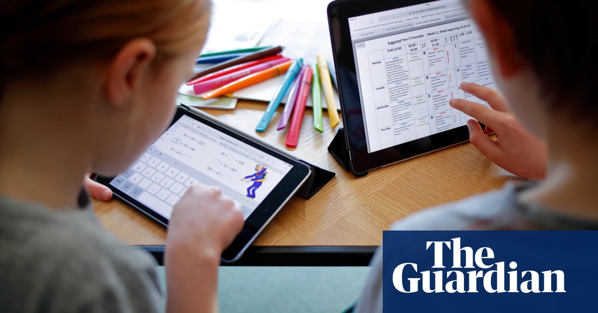 aviantelecoms's tweet photo. As we all get a little more used to staying safe inside &amp; working from home, it is good news that our main UK telecoms firms have joined forces to avoid network outages as much as possible https://t.co/pg9HUJzZ2P #phonenetworks #telecomsnews - thank you for sharing @guardiannews https://t.co/S7C8Ks808p