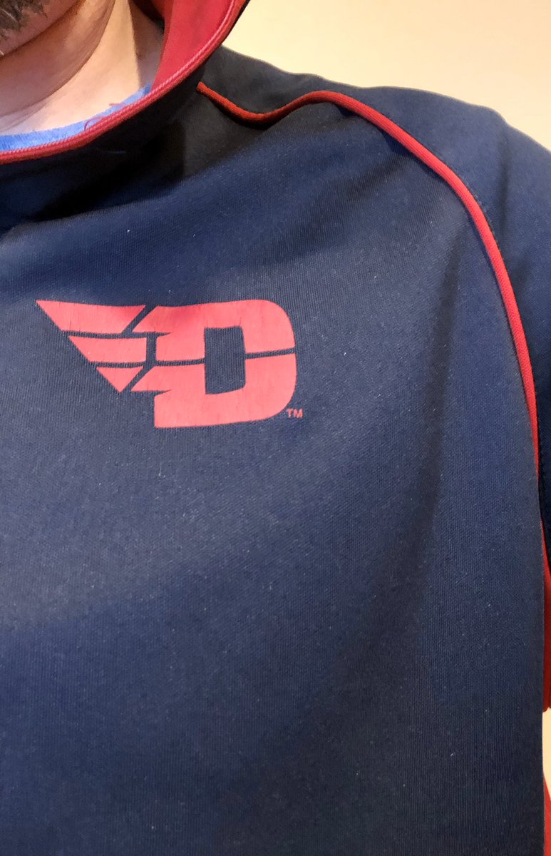 DaytonLOWD's tweet photo. Hey Flyer Fans! It’s #Sweet16 Friday for the East Region in New York! (🖕🏻Coronavirus). Show your #DaytonFlyer gear! #GoFlyers ##2020NationalChampsProbably #WearRed #BeLowd https://t.co/ayW5QwdAh2