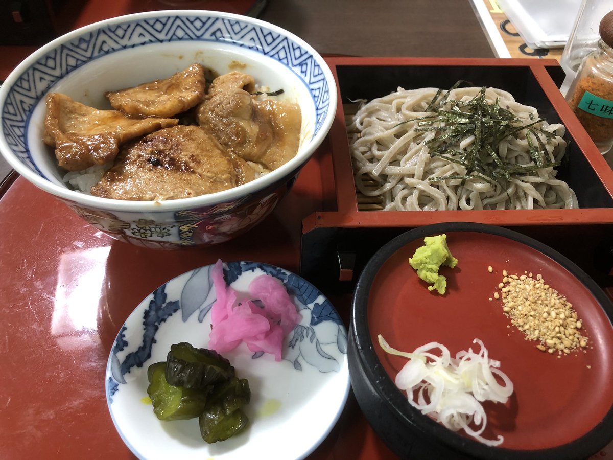 滝澤淳浩 Ar Twitter 秩父郡長瀞町の長瀞屋で昼ごはん 長瀞名物の味噌豚丼セット 濃厚な味付けで美味しかった ざる蕎麦も美味しかった 滝澤淳浩 Ar Twitter 秩父郡長瀞町の長瀞屋で昼ごはん 長瀞名物の味噌豚丼セット 濃厚な味付けで美味しかった ざる蕎麦も美味しかった