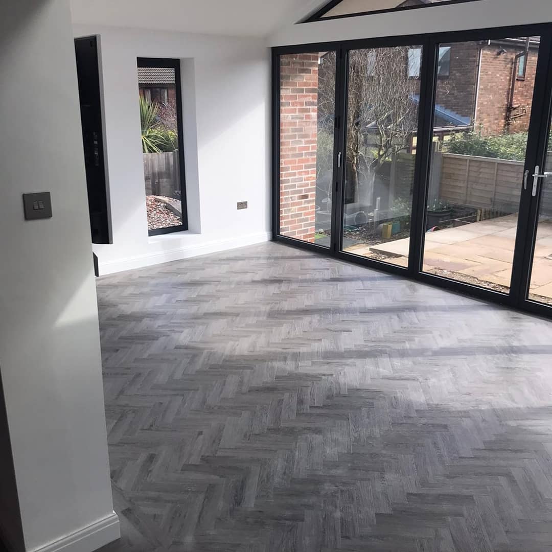 designfloorsuk's tweet photo. Great #installation by Simply FloorsUK!

Their customer went for Flint Grey from our Universal Collection. It's a great addition to any home with its clean and detailed finish that is perfect for modern spaces. Share your #realdistinctive installations with us.

#homedecor https://t.co/9z65HUeo7e