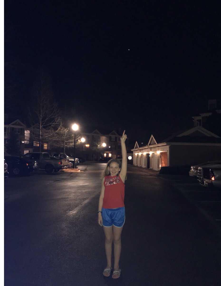 KimGlover9's tweet photo. After reading her assignment about stars, Faith and her dad identified Venus in the night sky. @TweetDCS_OES #TeamDCS https://t.co/z5qXLsRKQ2