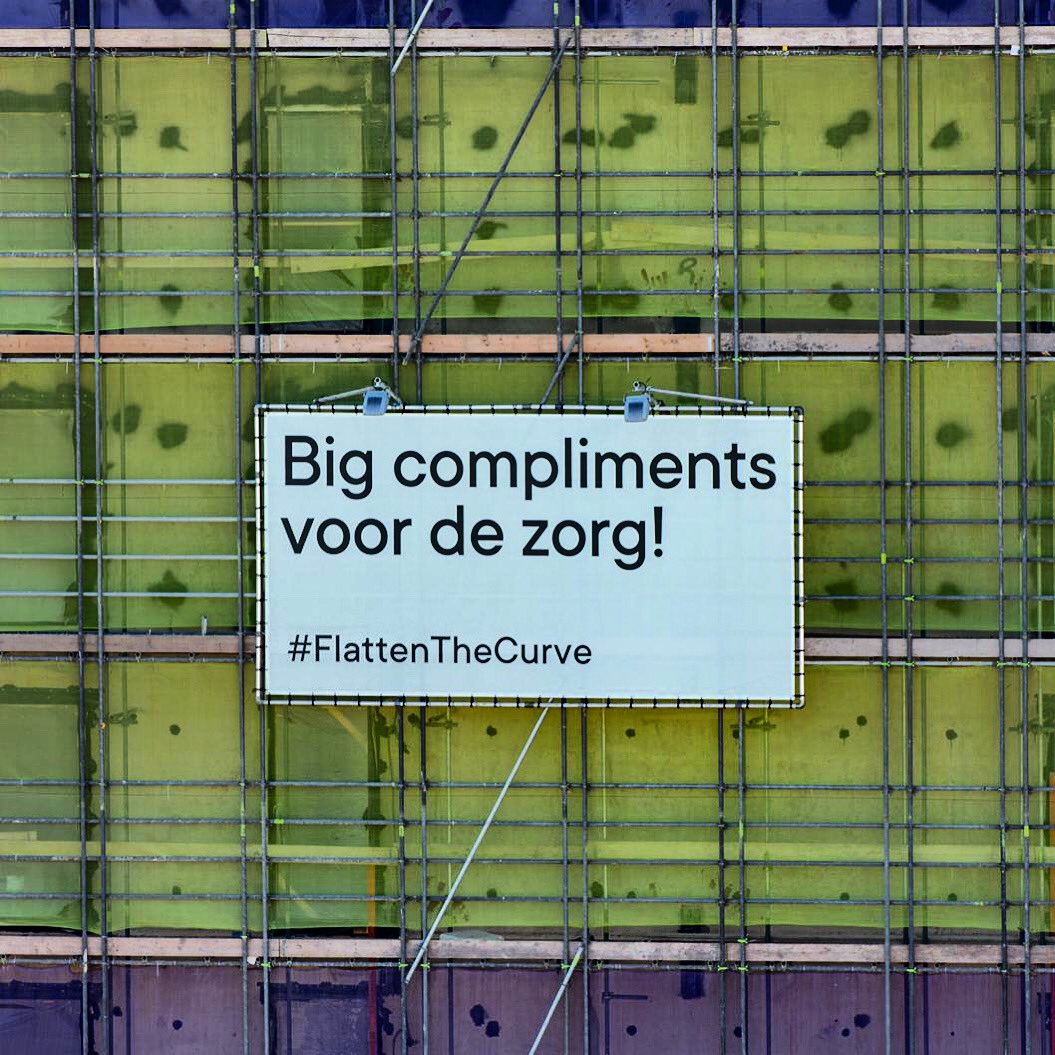 LittleCoolhaven's tweet photo. BIG COMPLIMENTS Namens het hele team van Little C een hart onder de riem voor onze neighbours van het @Erasmusmc. #flattenthecurve #corona #staysafe @JPvanEesterenBV @ERAContour en alle partners! https://t.co/oPPMRUArBd
