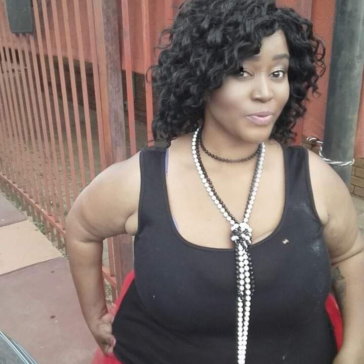Theflyawayz's tweet photo. Please subscribe to my YouTube channel
#bodyactivist #faceoflachocolata #fattiesnmonies #plussize #plussizelife #sdudlafabulous #sdudla #fullfigure #ojewakeng
#KeaDrive #GirlsTalkZA #influcer
#plussizemodel #plussizelife #keepingupwiththeglittering
https://t.co/sgOzLSwf1w https://t.co/svI9q3L7GL