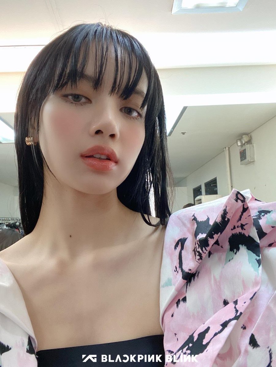GChoosrimeetang's tweet photo. อีก20นาที3ทุ่มมารี+เมนชั่นกันครับ

#LalisaManobanDay https://t.co/V2xTZLxOL3