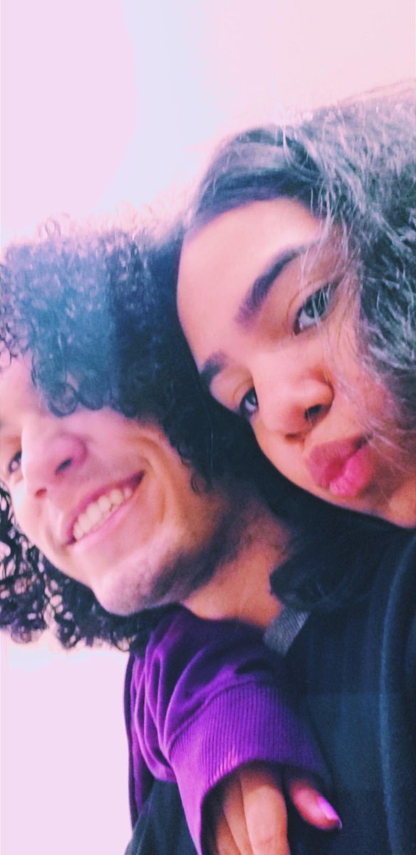 pwilton_'s tweet photo. Agora n é mais segredo❤
#CasalAwards #deSemprePraSempre https://t.co/M870DC7zmi