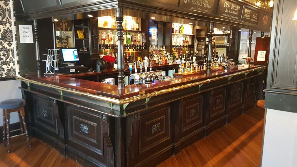 InteriorsSen's tweet image. 5 ⭐ feedback
"I would like to thank SEN Interiors for a superb job they have done with our new bar. From the first meeting, we had confidence in your ability and you didn’t disappoint. We gave them a tight schedule, they completed on time &amp;amp; under budget."