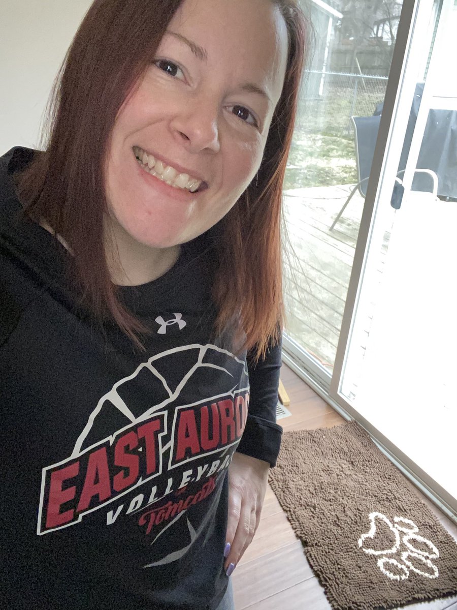 coach_jwilson's tweet photo. #EAHSespiritweek EA all day! Have a safe and healthy spring break Tomcats! #missmystudents https://t.co/VbJqtns1xp