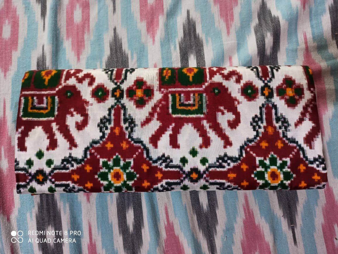 Handloomweaves's tweet photo. Pochampally handloom handwoven double ikat spun-silk elephant design
#doubleikat #patolasarees #Sari #RajkotPatolaSaree #Beautifulcollections #traditional #Patola #Handloom #patolasaree #MadeinIndia #patanpatola #patolasarees #Fashion #100sareepact #Heritage #Art #patola https://t.co/MWyEmCLir6
