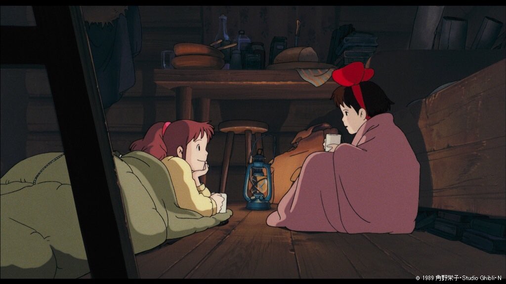 アンク 金曜ロードショー公式 宮崎監督曰く あの絵描きのお姉さんも魔女だと思うんですよ カラスをたぶらかして絵を描く 次にはキキもたぶらかして あんたは美人だよ とか いろんなことを言ってね そういうところを持っている人を出したかったんです