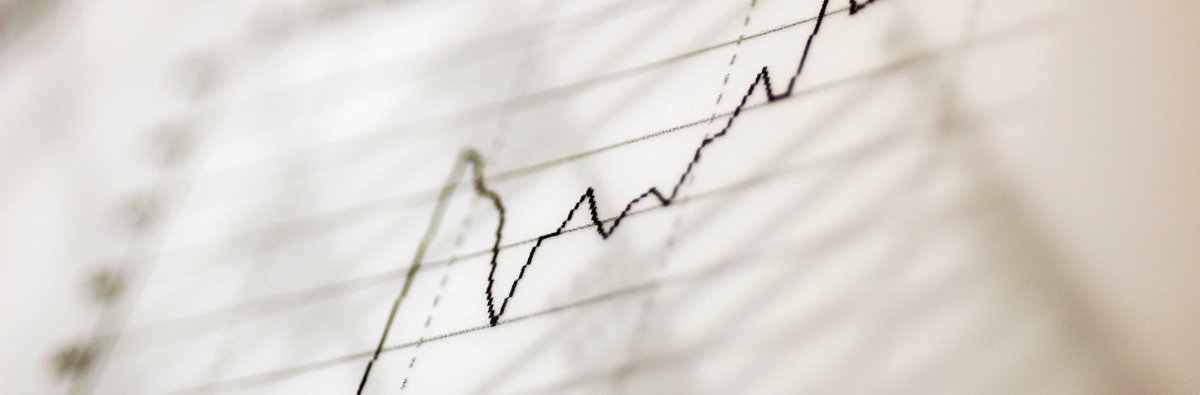 Zwischen den Februar-Hochs und den März-Tiefs lagen rund 27 Billionen Euro Marktkapitalisierung. Doch nach der Baisse ist vor der Hausse! Genau deshalb sollten Sie jetzt Investment-Qualität hamstern. Wie, erfahren Sie von Thomas Müller auf #FondsimFokus: bit.ly/33NyOuO