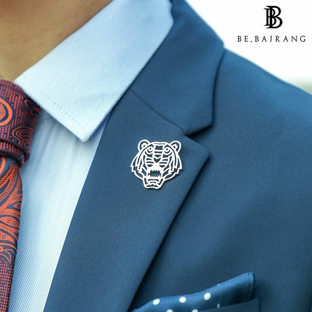bebajrang's tweet photo. Quircky lapel pins that add the fyn element to that formal suit.
.
.
.
shop on at https://t.co/w56zat38CU
.
.
#mensfashion #mensstyle #menstyleguide #fashionguide #classyaccessories #fashionaccessories #mensaccessories #menslifestyle #latestfashion #tr… https://t.co/hByTE6VHNy https://t.co/IJFa8bWHam