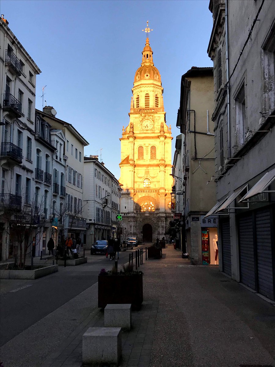 Societaire et mutualiste (@clbourgjm) on Twitter photo 