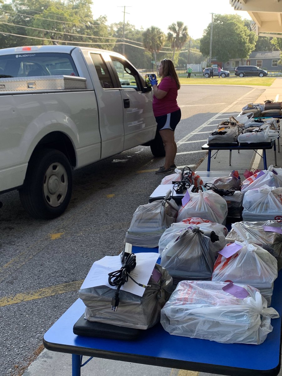 Thank you to our staff and families for helping to successfully deliver materials and devices to our students! RES Rocks!