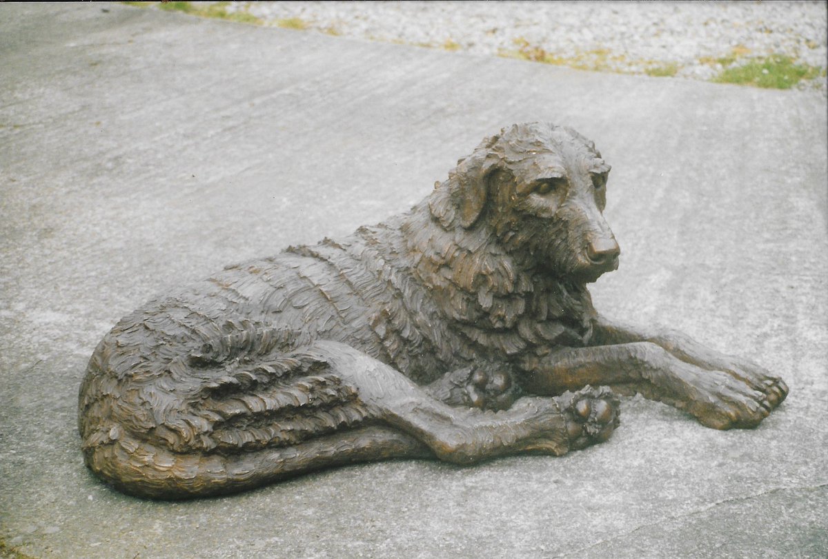 Day 5 #art from home is my beautiful picture of Burt the Irish Wolfhound from the super talented @GabyLees and on the right a real pic of him <a href="/YorkArtGallery/">York Art Gallery</a> <a href="/YorkMuseumTrust/">York Museums Trust</a> #museumsfromhome miss Burt!
