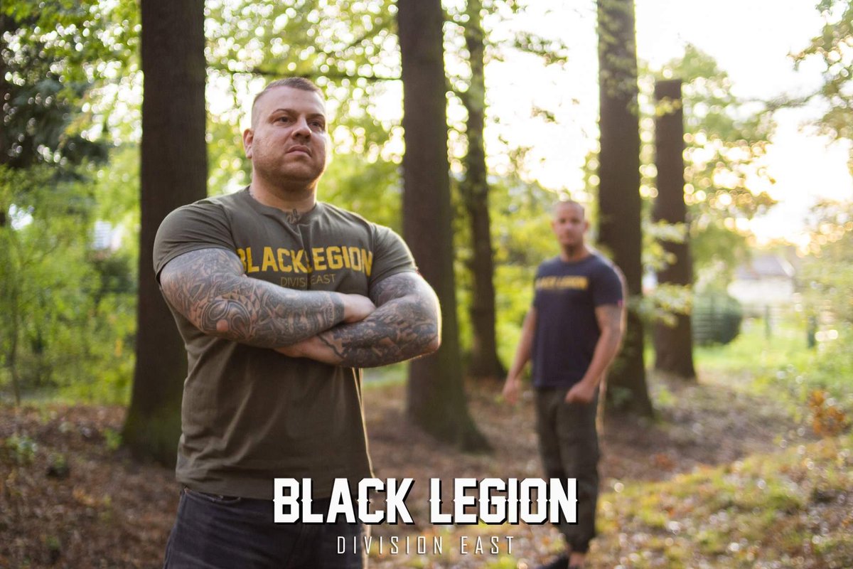 blacklegionwear's tweet photo. //Ein weiteres Zitat hat es in unsere Classic-Reihe geschafft: โ๐๐ฌ ๐ ๐ข๐๐ญ ๐ง๐ฎ๐ซ ๐๐ข๐ง๐ ๐๐๐ ๐๐ข๐ฌ๐ญ๐๐ซ๐ฎ๐ง๐ - ๐๐ข๐ ๐รผ๐ซ ๐๐ข๐ ๐๐๐ฅ๐ข๐๐ก๐ญ!โ
Unsere neuen "Classic III" gibt`s im Shop๐ฅ๐ช
https://t.co/aLAFBmfbDU
#blacklegion #blacklegionwear #blklgn #blklgnwear https://t.co/XqmvXDB4jQ