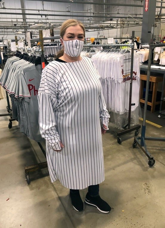 BaseballBros's tweet photo. MLB and Fanatics have stopped the production of MLB jerseys and are using that jersey fabric to produce masks and hospital gowns to fight the coronavirus pandemic https://t.co/2cdczMjX1V