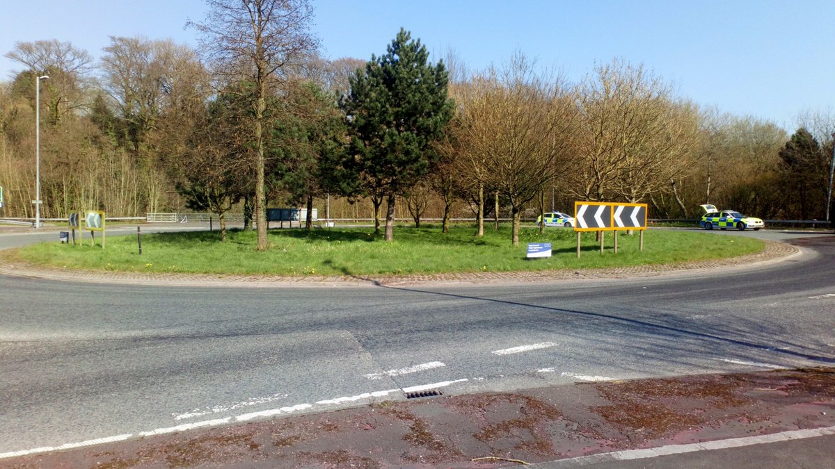 Wilmslow Police tweet media