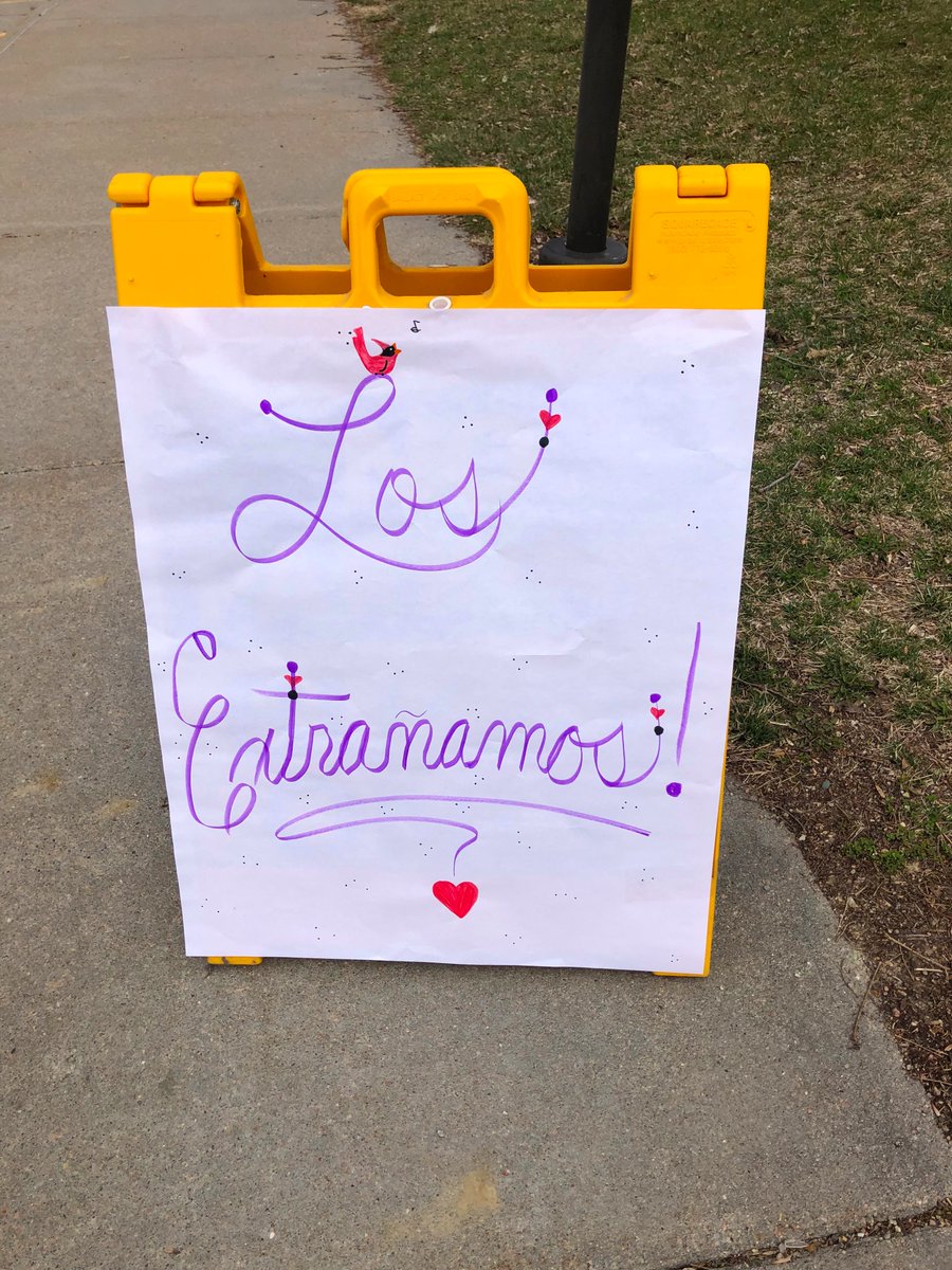 OPS_Castelar's tweet photo. 8-3 today come get your journals, paper, pencils, crayons. We have Reading books & Math books too!
8-3 hoy ven a buscar tus diarios, papel, lápices, crayones. ¡También tenemos libros de lectura y libros de matemáticas!
#DontStopLearning #NoDejesDeAprender https://t.co/K71G118xpj