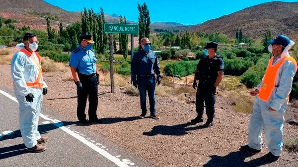 Actualizamos: El ministro de Seguridad recorrió San Rafael y Malargüe https://t.co/TzPRXZp6GN https://t.co/7BmZA5QcYT