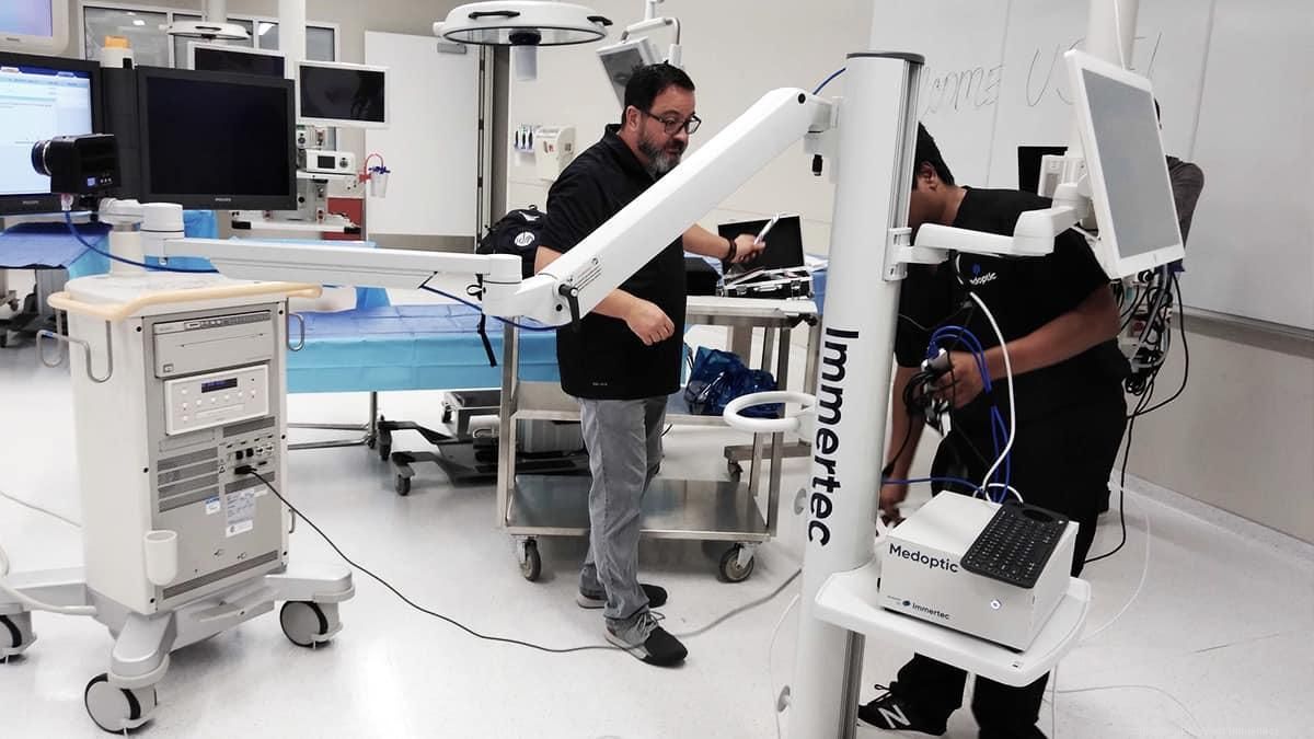 <a href="/CAMLSTAMPA/">CAMLS</a> teams up with with local startup <a href="/Immertec/">Immertec</a> to help physicians train and learn remotely, using virtual reality. buff.ly/2WNyXgq #VR #VirtualReality <a href="/USFHealth/">USF Health</a> <a href="/USFResearch/">USF Research</a>