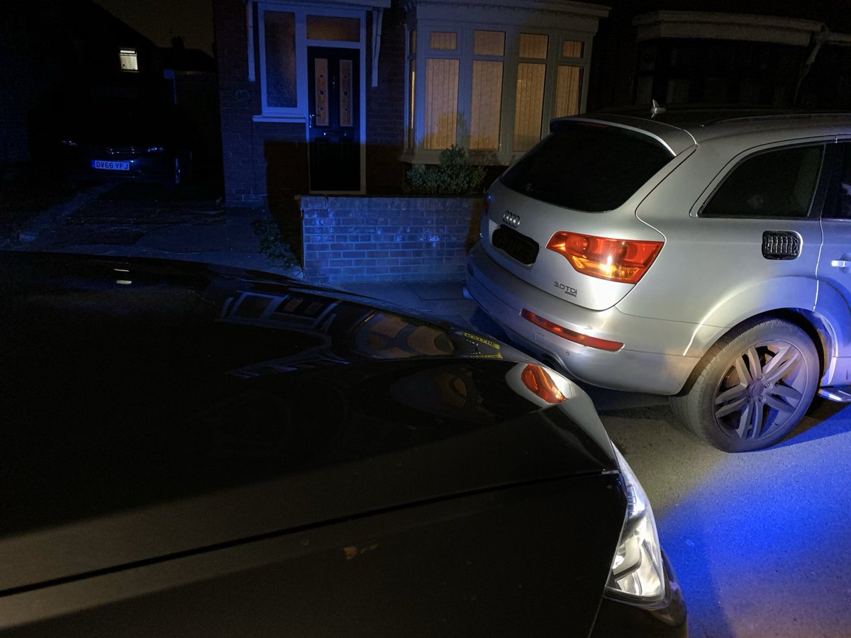 ArvSgt's tweet photo. 10pm on Thursday night, do you A) stay in like you’re supposed to? B) go out with your 18month old child unrestrained, whilst unlicensed and uninsured and then turn you lights off, FTS and drive dangerously? C) stop and get dealt with? B 🤦🏻♂️ #oneinthecells https://t.co/Ds0VUHUmUm