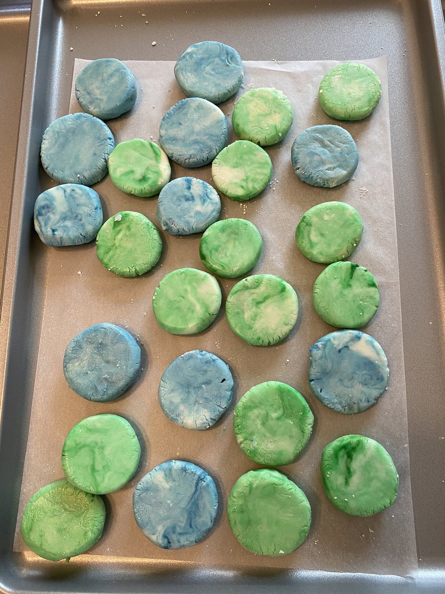 Jenn_Eason's tweet photo. Even my homemade mints have Stallion Spirit! (First attempt) ๐๐ #EquusWeek https://t.co/QmfpCW2u7b