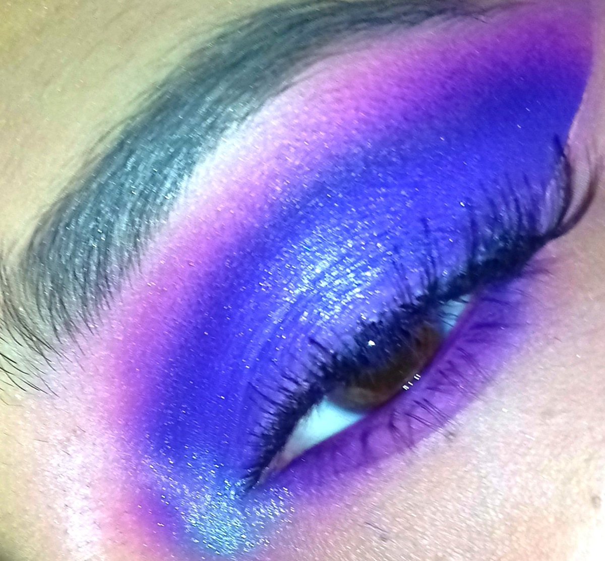 kafumakeup's tweet photo. Follow me @kafumakeup
#100daysofmakeup #daretocreate #makeup #makeuppictorial #makeupoftheday #makeuptutorials #v93oo #muasfeaturing #amazingmakeup #blazinbeauties #dramaticmakeup #explorepage #slayandblend #eyemakeup #makeupideas #makeupartist #makeuponpoint #makeupobsessed https://t.co/kgcCCgaPC9
