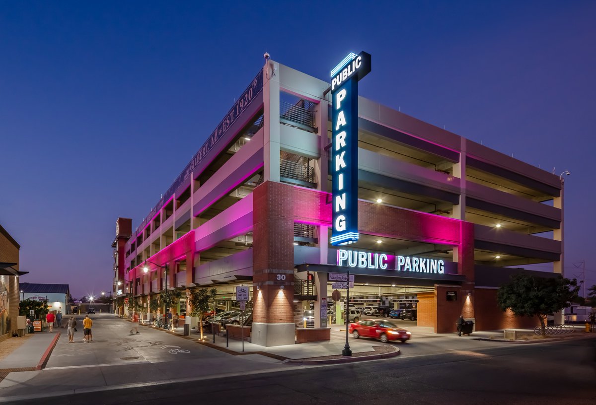Here is a fun time lapse video of the new Heritage District Parking Garage in Gilbert, Arizona. #bwsarchitects #gilbertaz #Arizona #architecture 
app.oxblue.com/open/rlb/herit…