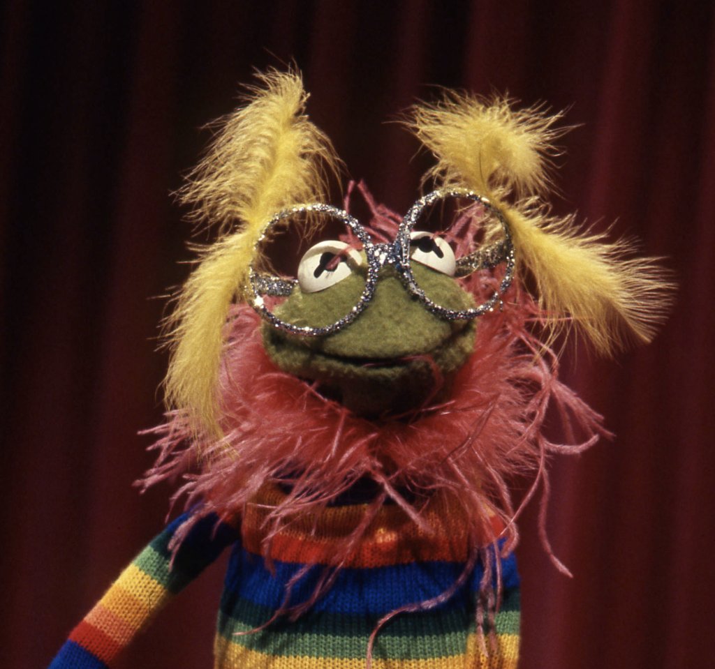 KermitTheFrog's tweet photo. We could all use a little silliness now and then. Here's a lot of silliness to hold you over! https://t.co/8Zg0phjqAT